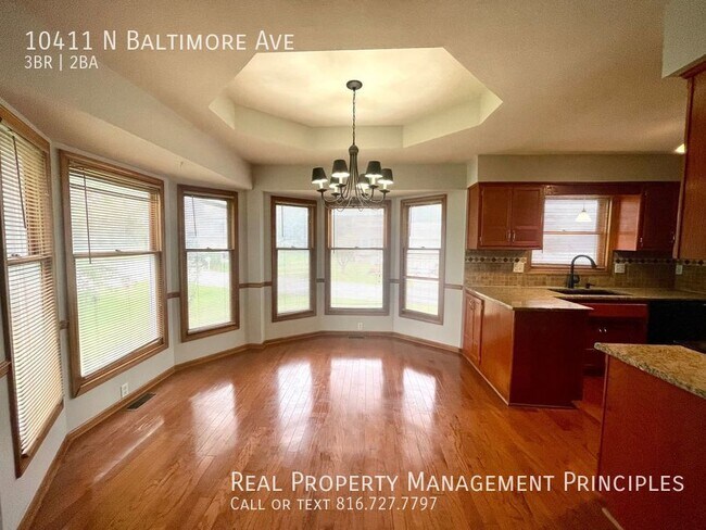 Building Photo - Newly Renovated, Roomy Raised Ranch!