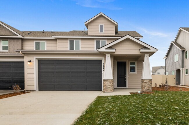 Foto del edificio - Move-In Ready Elegance - 4 Bedrooms! Pet Fridley!