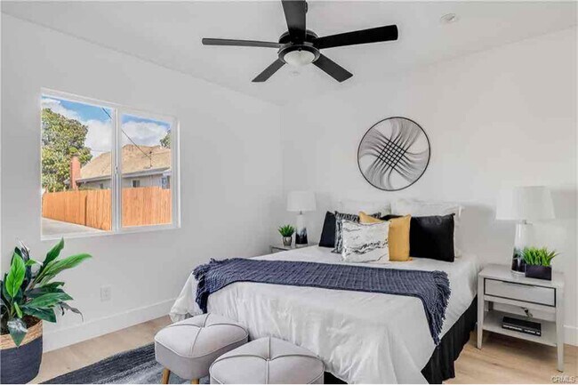 Foto del edificio - 3844 W 58th Pl