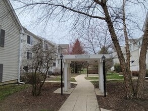 Building Photo - 59 S Treehouse Ln