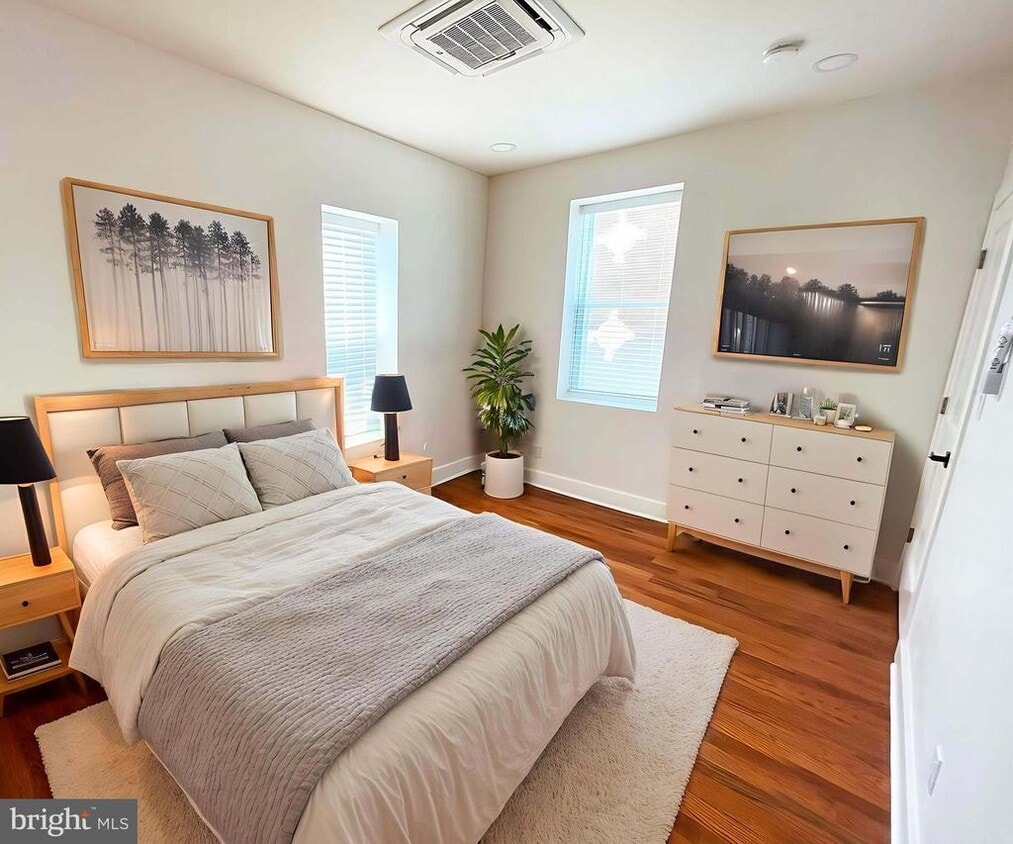 Foto principal - 311 S 60th St