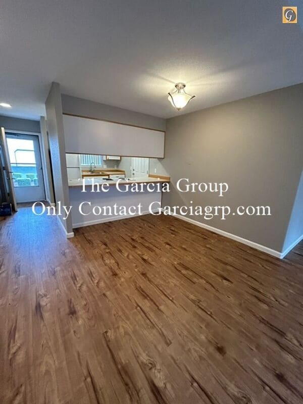 Building Photo - 13613 SE Oatfield Rd