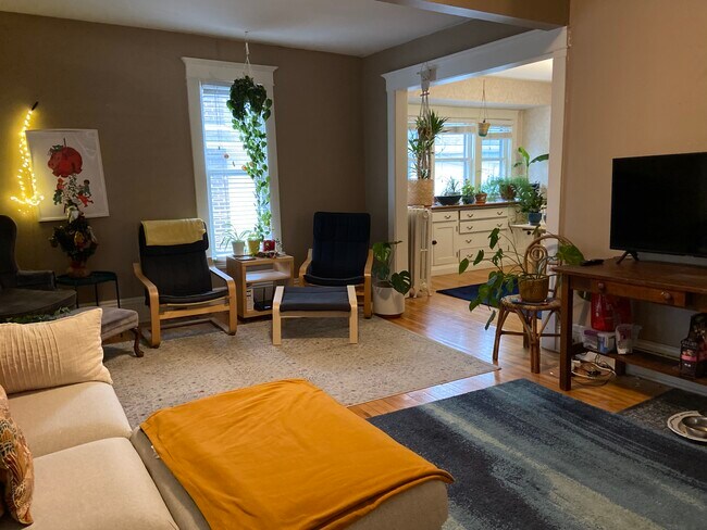Living Room - 4310 Colfax Avenue South