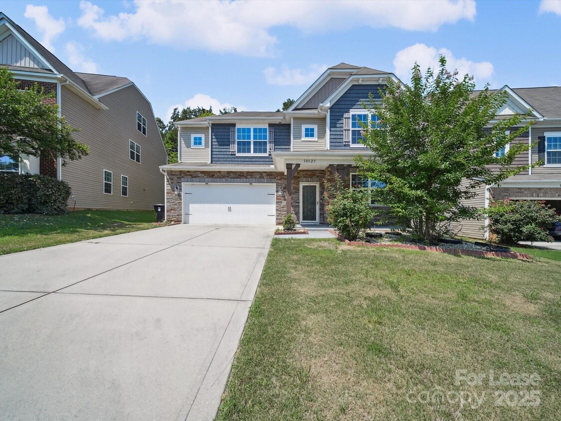 Primary Photo - 10327 Rutledge Ridge Dr NW