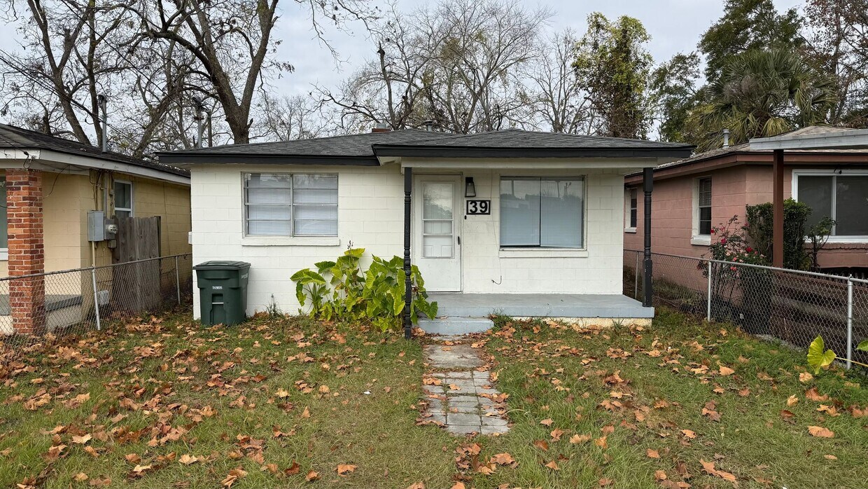 Foto principal - RATE DROP ALERT (was $1600/month)!