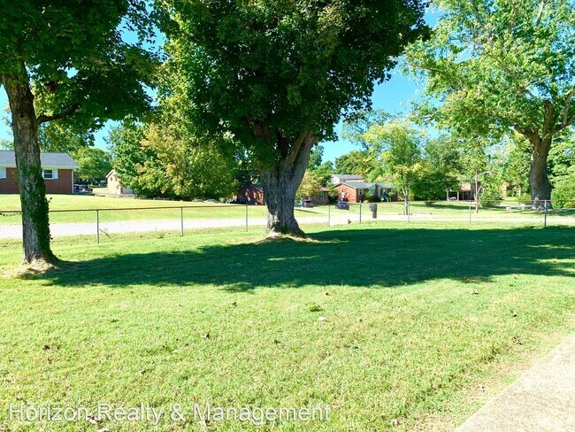 Building Photo - 3 br, 1 bath House - 509 Aurelia Lynn Dr