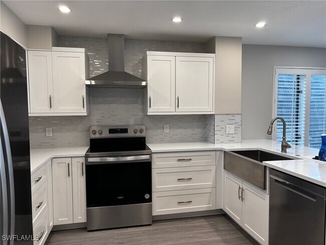 Foto del edificio - 1645 Spoonbill Ln