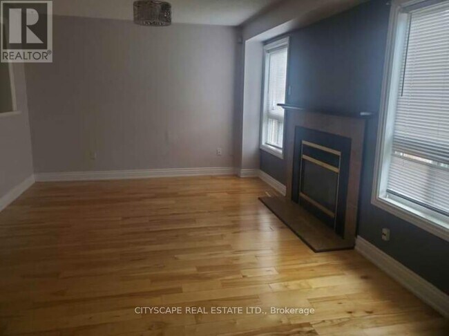 Building Photo - 34 Dunure Crescent