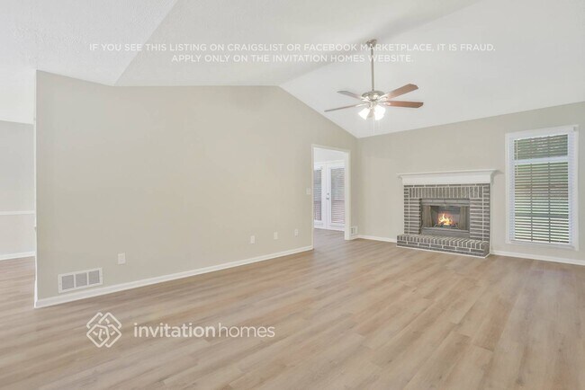 Foto del edificio - 5900 Branden Hill Ln