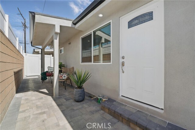 Foto del edificio - 8140 Vantage Ave