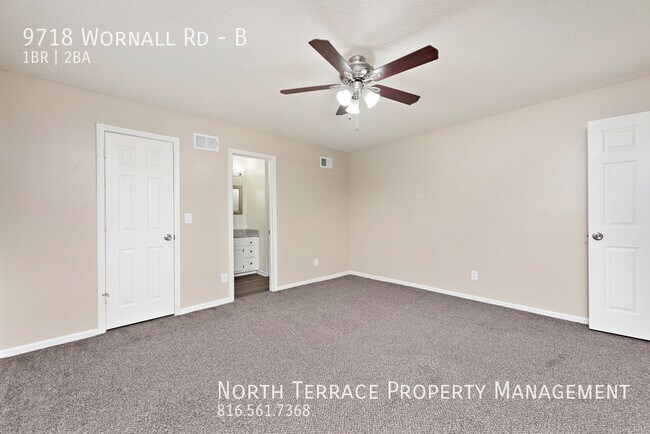 Foto del edificio - Trendy 1BR Townhome Near Ward Parkway Center