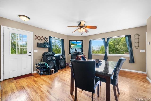 Foto del edificio - 448 Old Mountain Rd