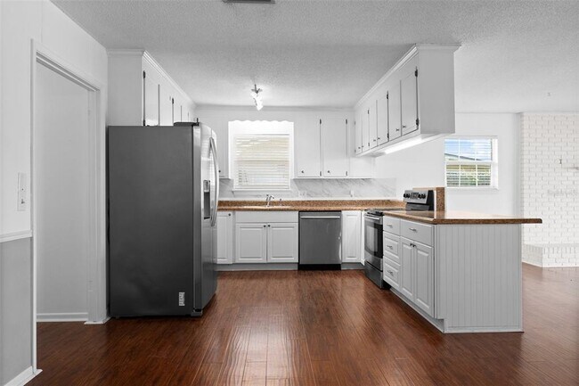 Foto del edificio - 2807 Gordon St