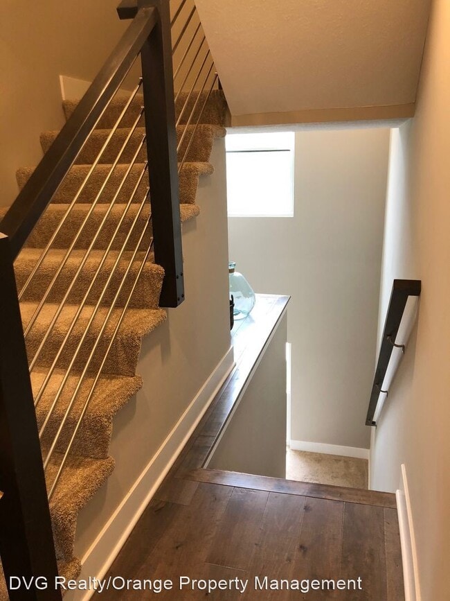 Building Photo - 2 br, 2.5 bath House - 3129 California St