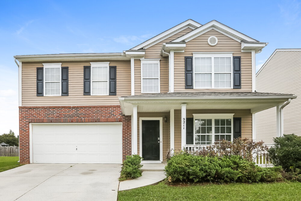 Foto principal - 9211 Corey Common Ave