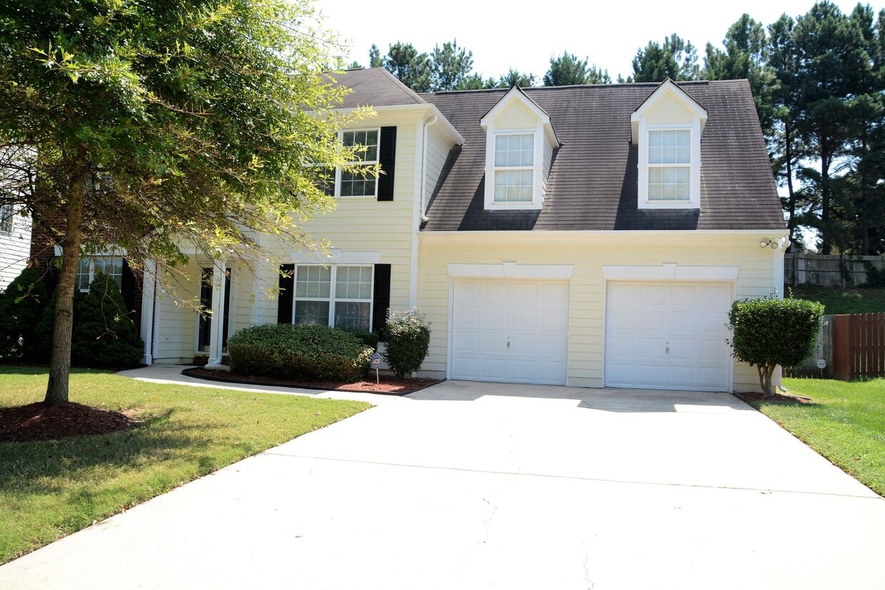 Foto principal - 11512 Fox Hill Dr