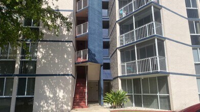 Building Photo - 7075 NW 186th St