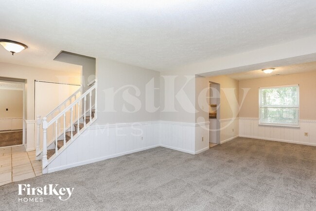 Building Photo - 7344 Berkshire Downs Dr