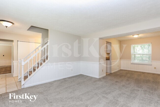 Foto del edificio - 7344 Berkshire Downs Dr