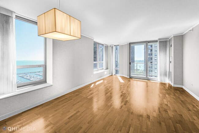 Foto del edificio - 420 E Waterside Dr