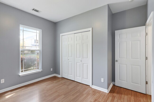 Bedroom 1 - 46 Isle Of Palms W