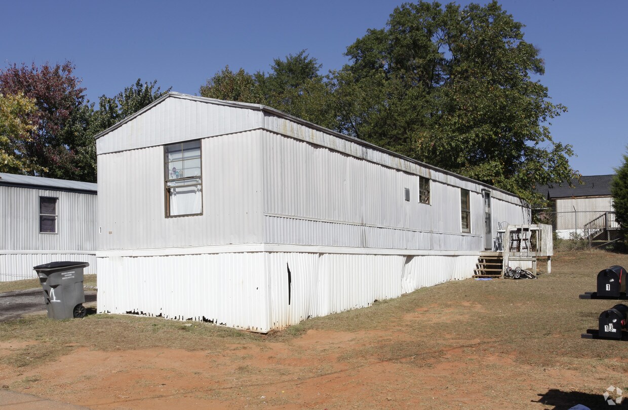 Primary Photo - 44 Dixie Cir