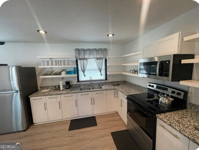 Foto del edificio - 2597 Glenvalley Dr
