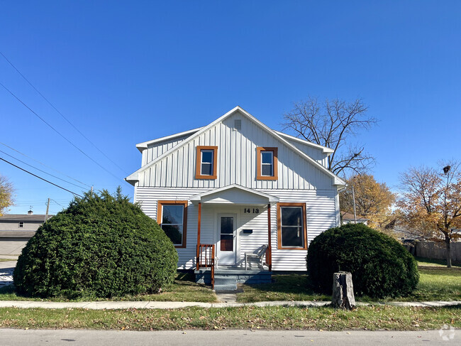 Building Photo - 1413 S Second St