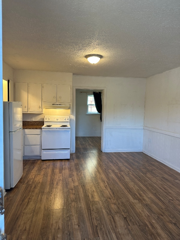 Building Photo - 1923 Norwood St SW