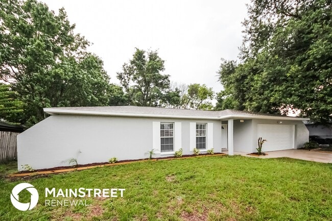 Building Photo - 7236 Plantain Dr