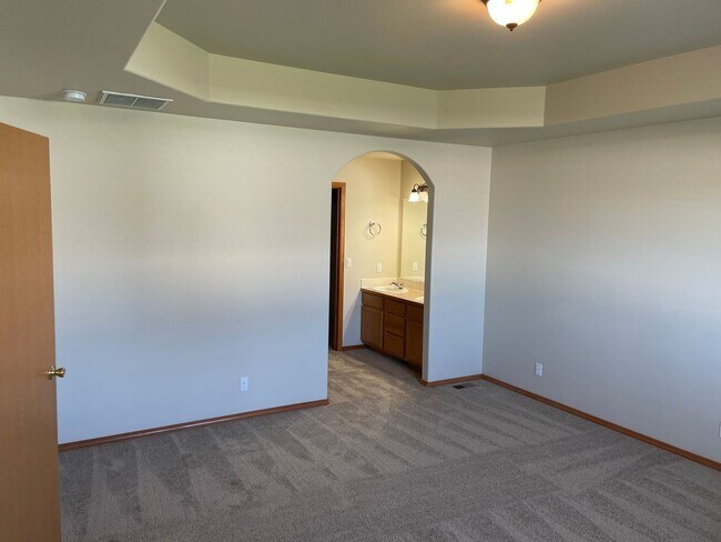 Foto del edificio - Beautiful 3 bed/2 bath rancher style home in Post Falls Idaho! Apply today!