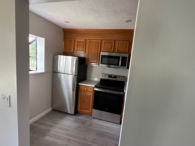Foto del edificio - 5793 Gardens Dr