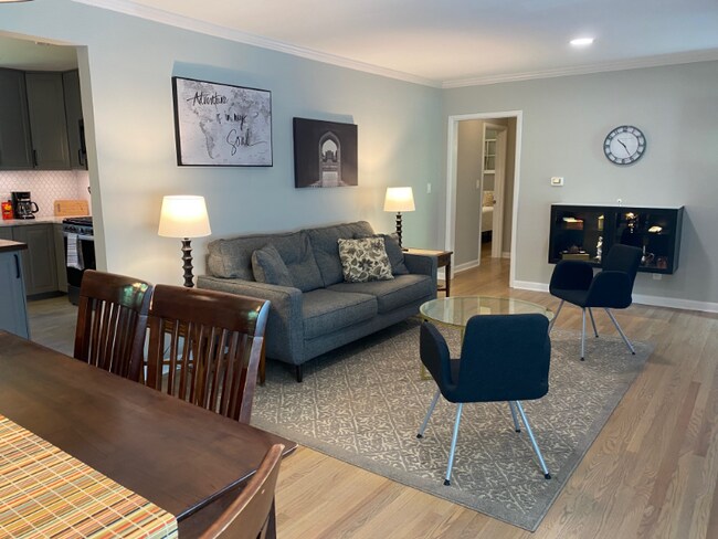 Foto del edificio - 1506 Northwood Cir