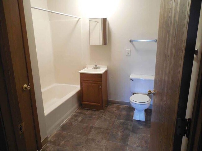 Bathroom - 1914 S 15th St