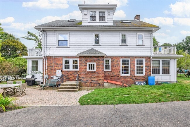 Foto del edificio - 269 Waltham St