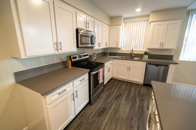 Foto del interior - 816 S. Bundy Dr