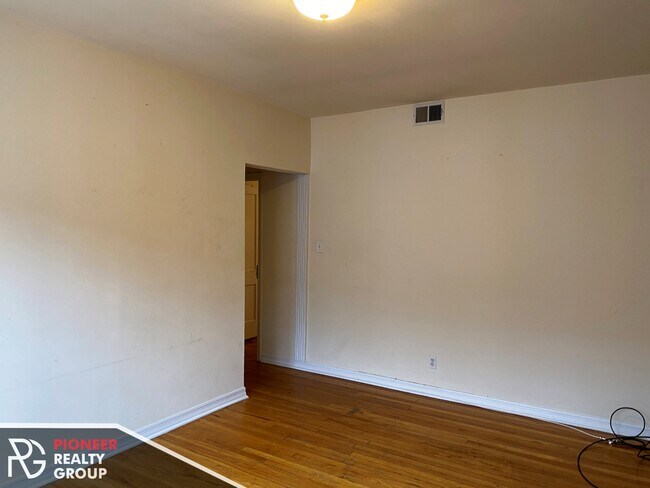 Foto del edificio - 3001 N Whipple St