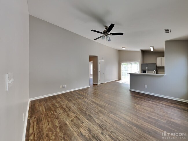 Building Photo - 6213 McIntyre Ridge Dr