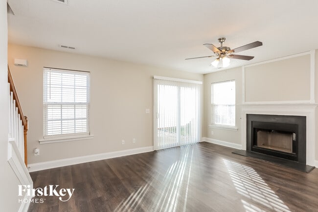 Foto del edificio - 11013 Feather Grass Ln