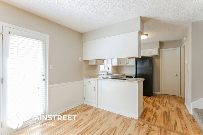 Foto del edificio - 1105 NE Ridgeview Dr