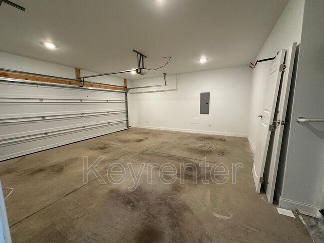 Foto del edificio - 7855 Train Station Way