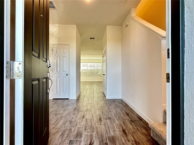 Building Photo - 7393 Mezzano Ln