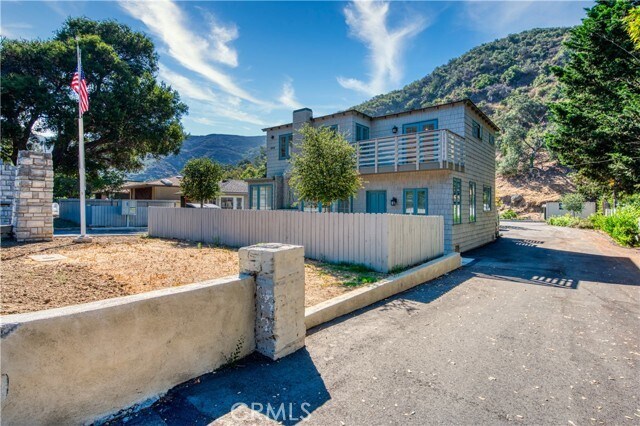 Foto del edificio - 2525 Laguna Canyon Rd
