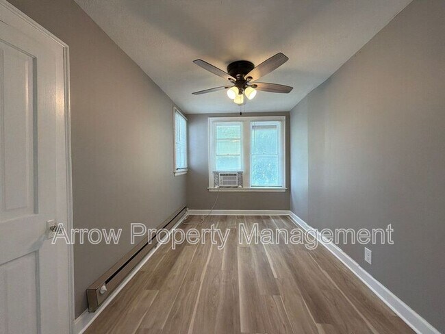 Foto del edificio - 5717 Hartley St