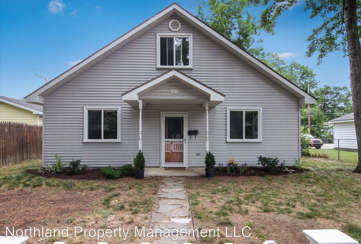 Primary Photo - 2 br, 2 bath House - 301 Cochlin Street