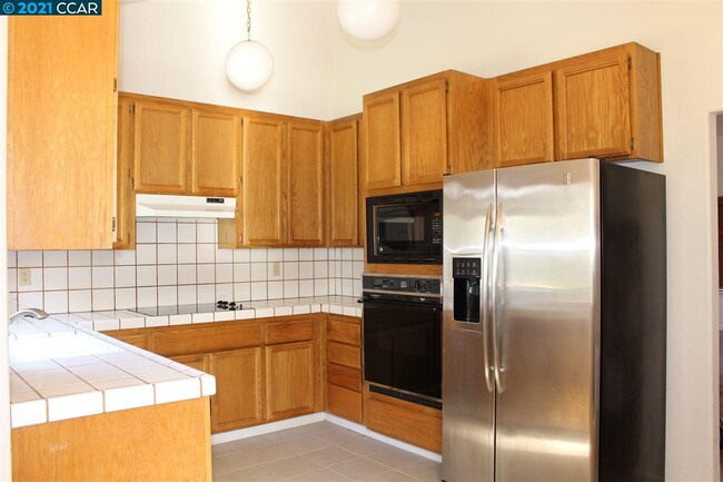 Foto del edificio - 5567 Deer Run Dr