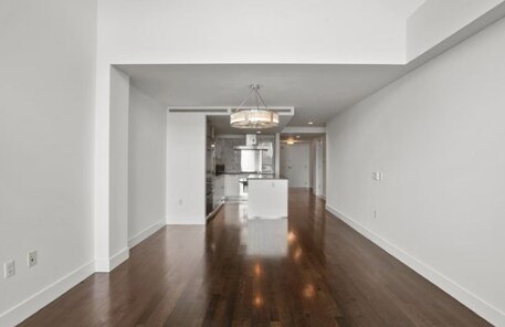 Building Photo - 354 Newbury St