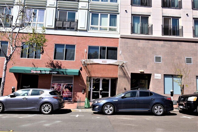 Foto del edificio - 450 J St