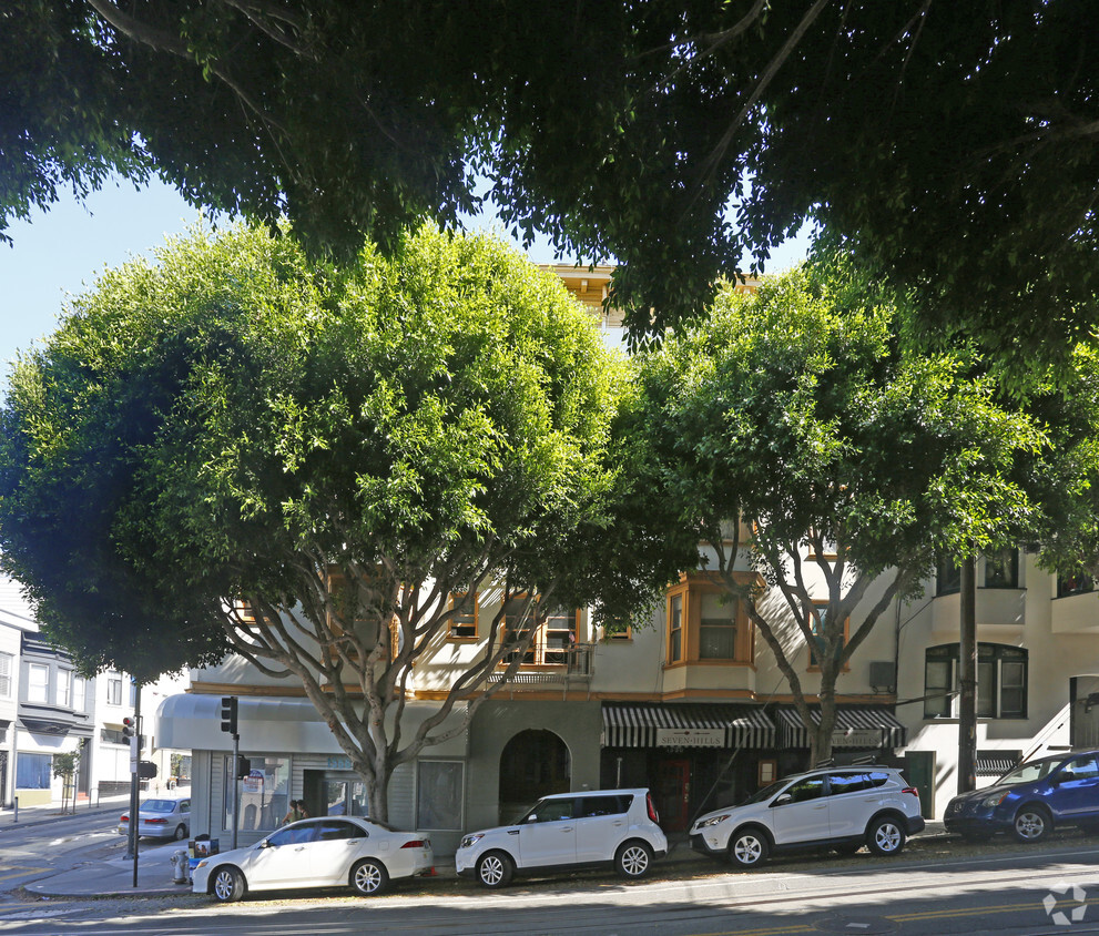 Building Photo - 1550-1566 Hyde St