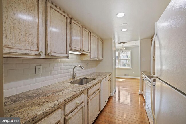 Building Photo - 7760 Trevino Ln